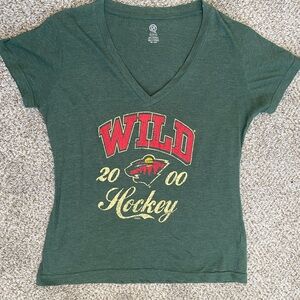 Minnesota Wild NHL Hockey V-Neck Women's Top Size XL